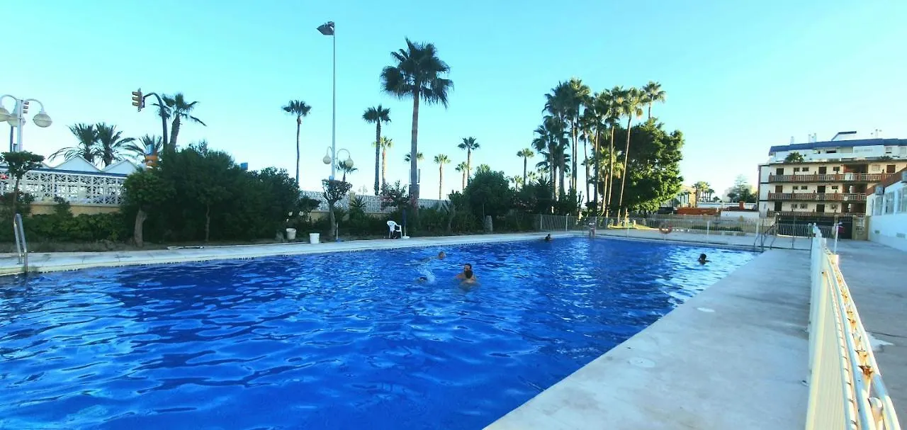 Apartment Maite Vacances , Luminoso Estudio Junto Al Mar Benalmadena Spain