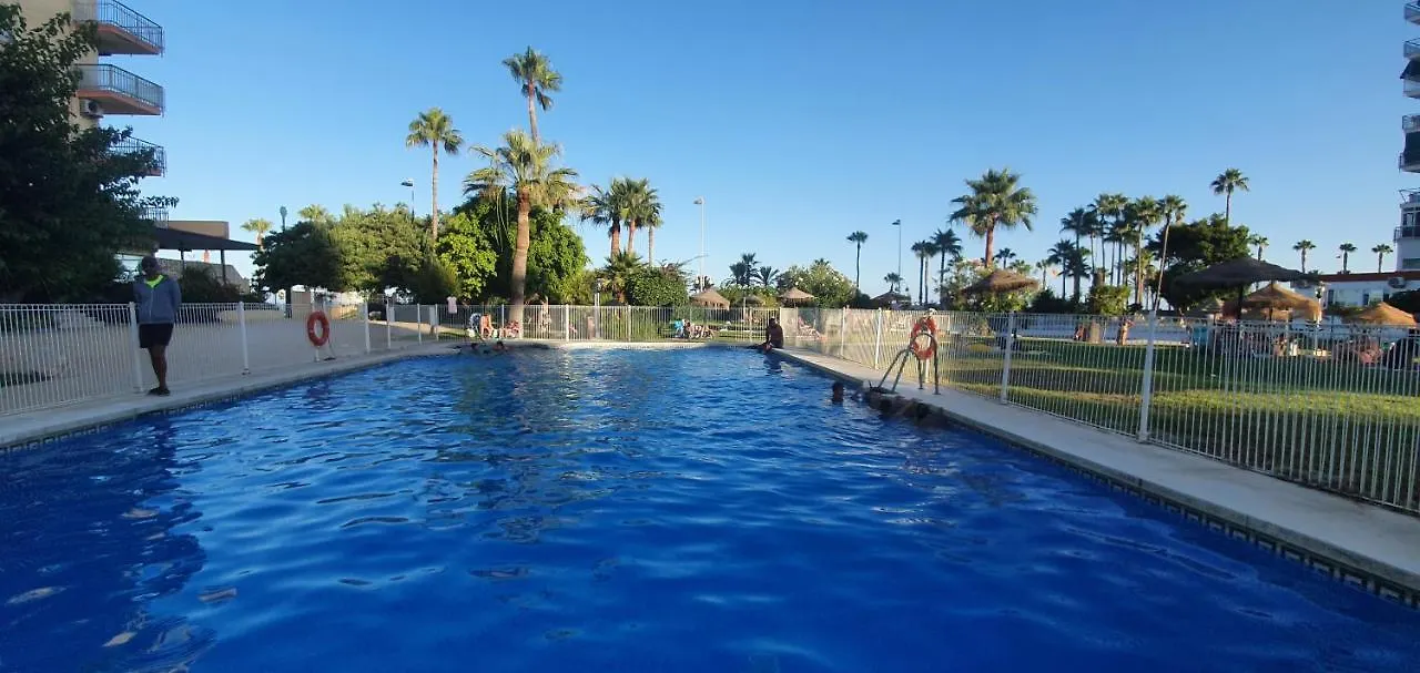 Maite Vacances , Luminoso Estudio Junto Al Mar Benalmadena