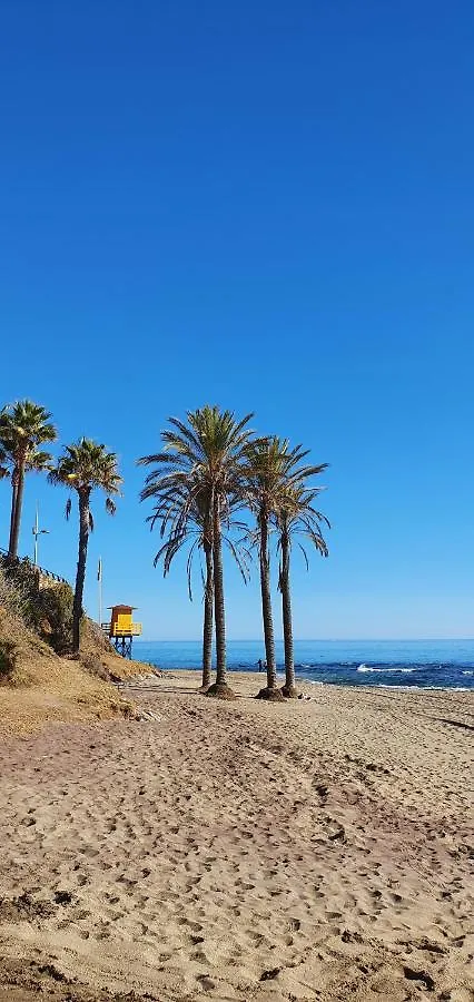 Apartment Maite Vacances , Luminoso Estudio Junto Al Mar Benalmadena Spain