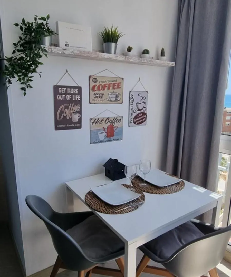 Maite Vacances , Luminoso Estudio Junto Al Mar Benalmadena Apartment